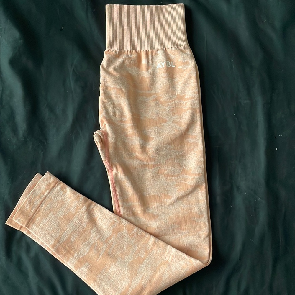 AYBL leggings